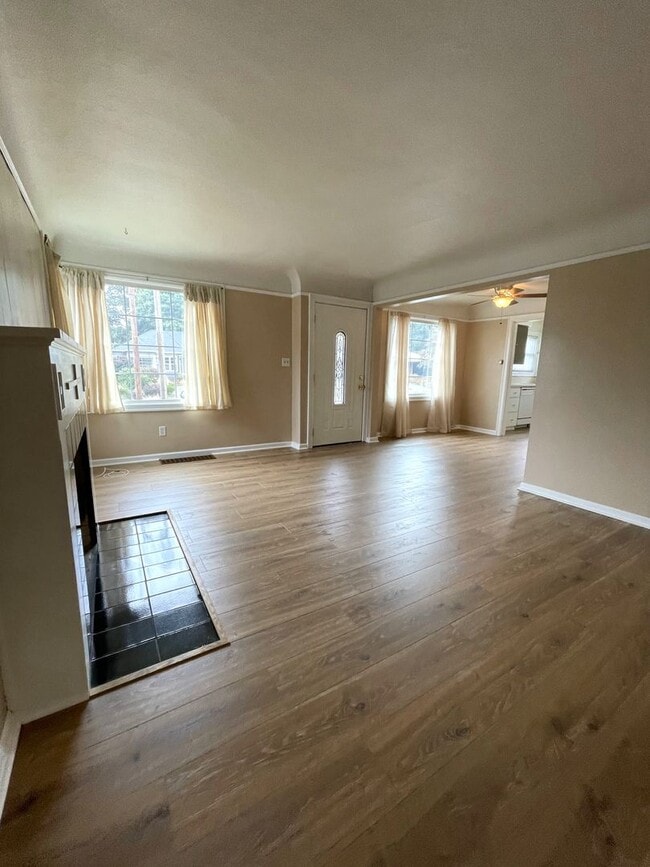 Photo - Renovated 3 Bed, 2 Bath House with Large Yard