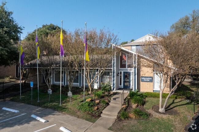 Leasing Office