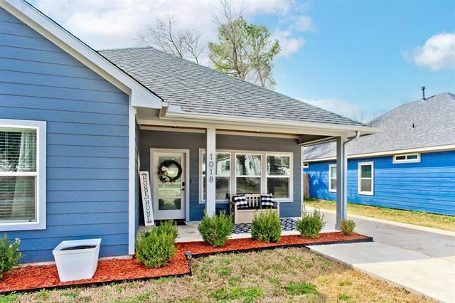 Building Photo - 1018 Chase St