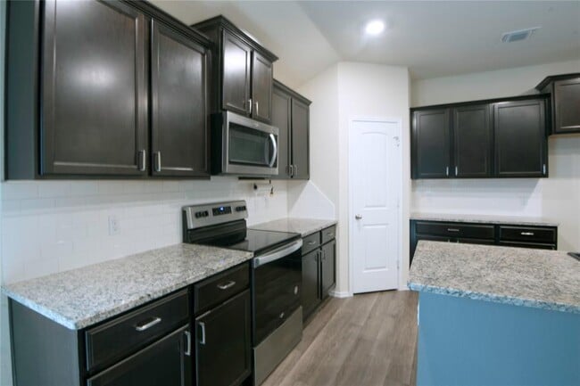 Photo - 106 Reagor Dr