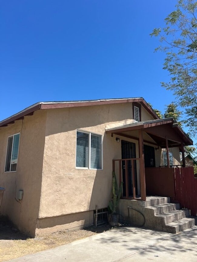 Building Photo - Charming 1bed/1bath Rental