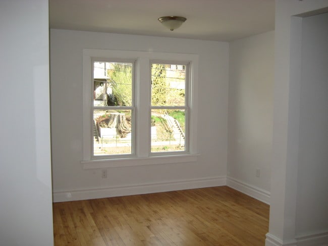 Photo - 2134 Winnebago St