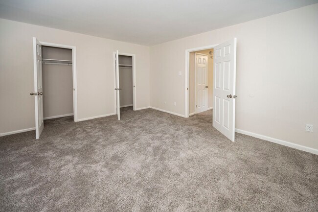 Photo - Rosewood Apartments