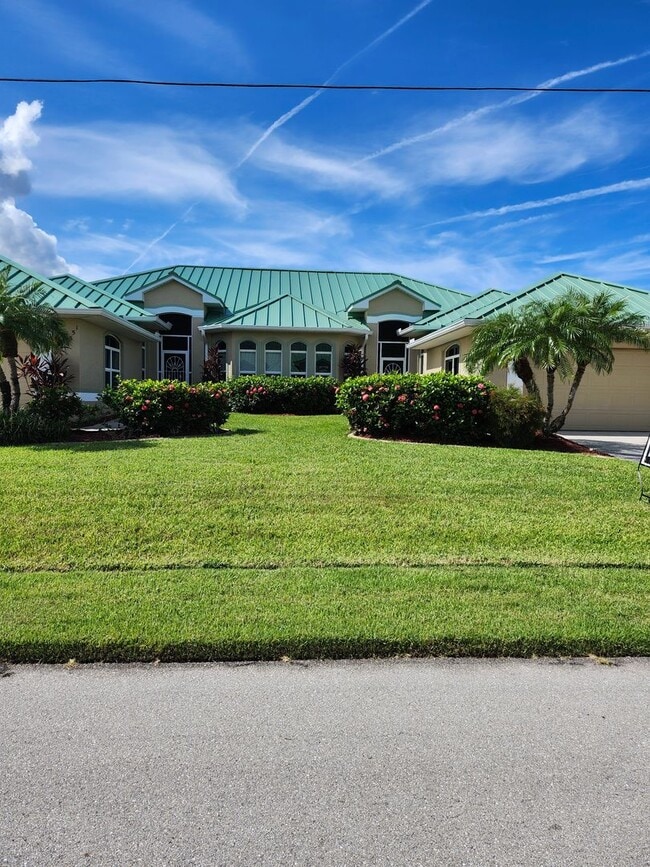 Building Photo - ST. ANDREWS GOLF COURSE VILLA FOR ANNUAL R... Rental