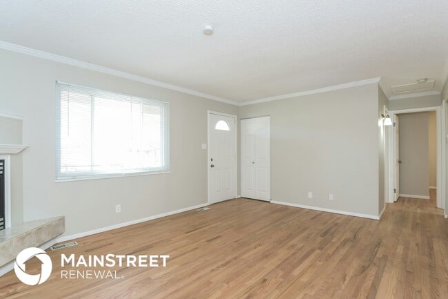 Photo - 11829 Lavinia Ln