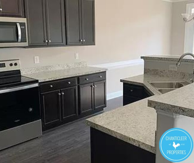 Photo - 851 Silver Leaf Dr Townhome