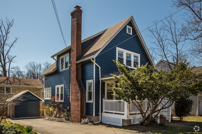 Lovely period home with many updates! - 4604 4th St S Rental