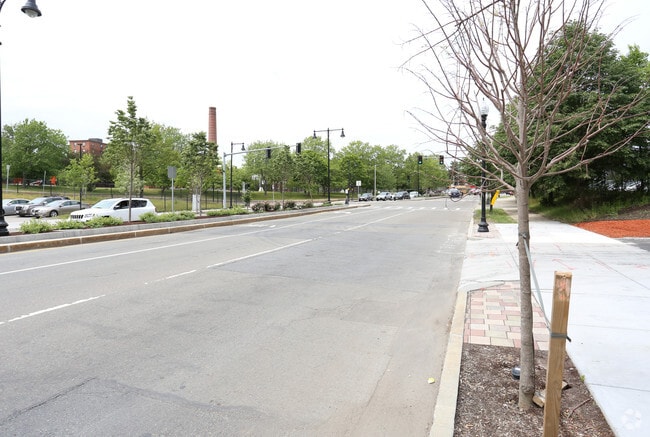 Jackson Commons II
