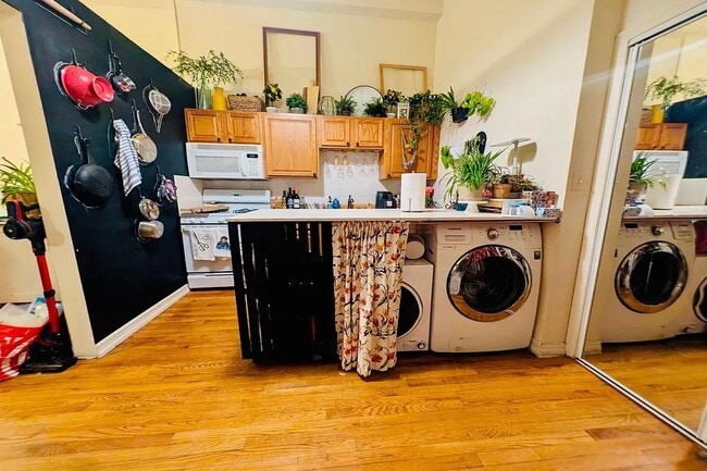 Photo - 499 Atlantic Ave