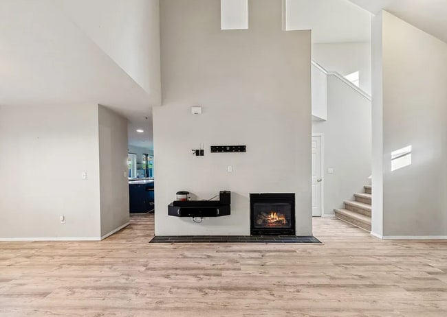 Photo - 1340 NW Redwing Dr