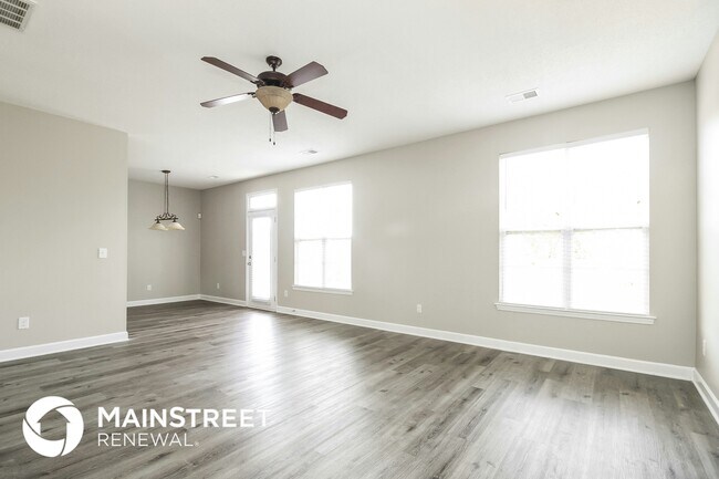 Photo - 1386 Aurora Glen Dr