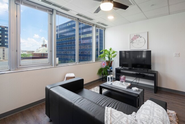 220 Madison Student Housing