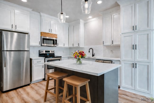 Photo - 8065 Lockhart Rd