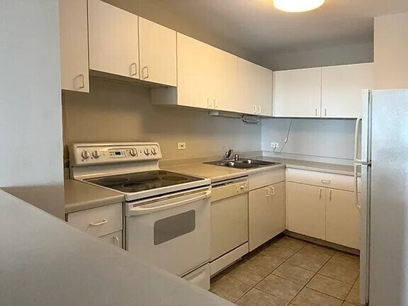 Photo - 5320 N Sheridan Rd Unidad 2301