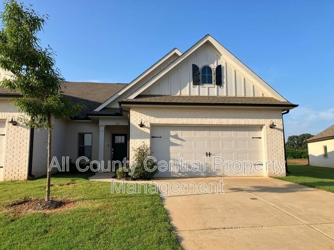 Photo - 132 Clift Farm Dr