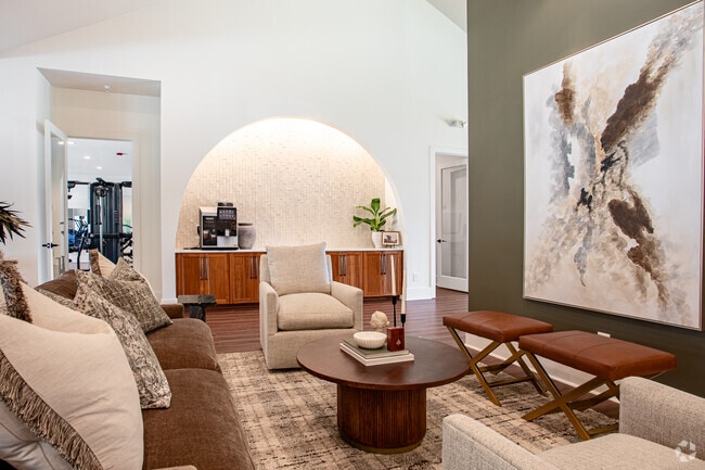 Clubhouse with Resident Lounge - West Park