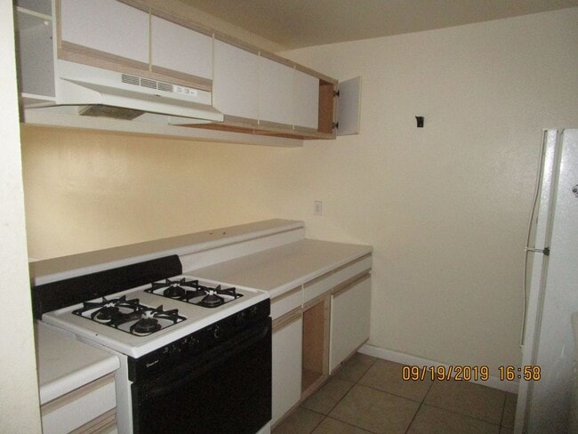 Photo - 906-906 Los Reyes Ct SE Unit 902