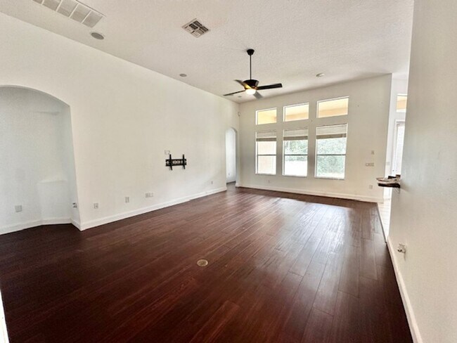 Photo - Deltona - 4 Bedroom, 3 Bathroom - $2,695.00