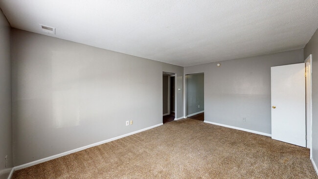 Mill Creek Apartments