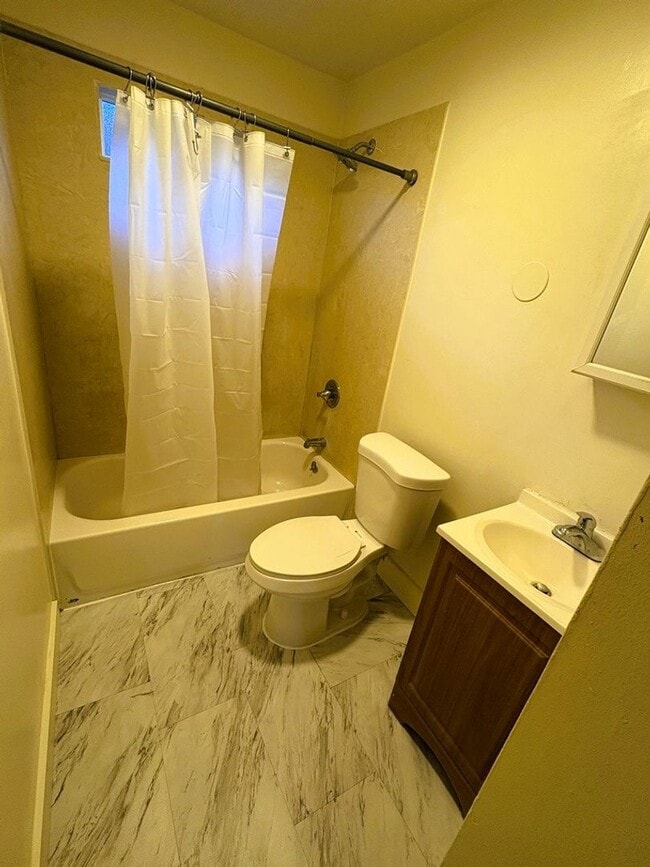 Photo - 8225-8227 Dowling St. Unit 8225