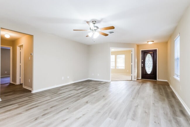 Photo - 21639 Kingston Terrace Ln