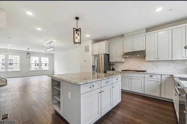 Photo - 4 Braeburn Ct