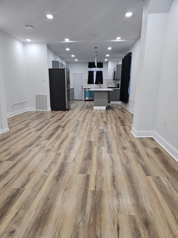Photo - 3270 N Marston St