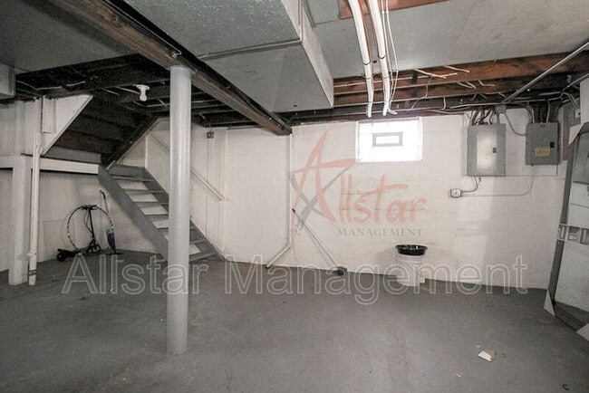 Photo - 6814 Bradley Ave