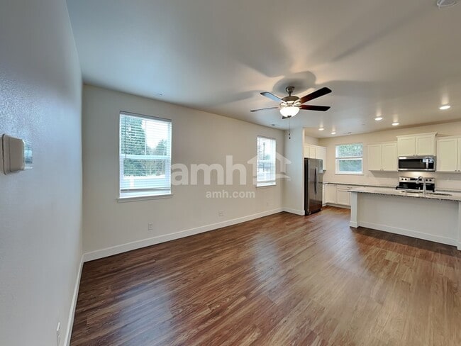 Photo - 10601 136th St Ct E