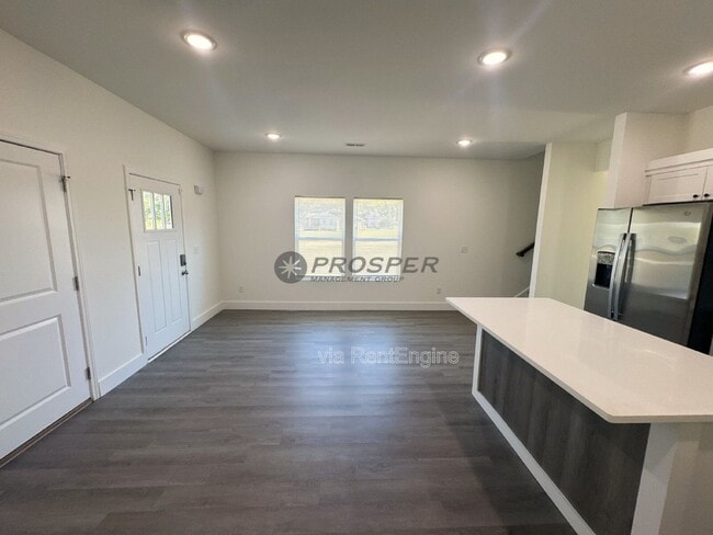 Photo - 4056 Parris Bridge Rd