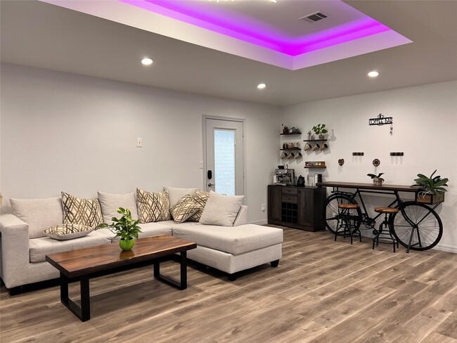 Photo - 11507 Willwood Dr