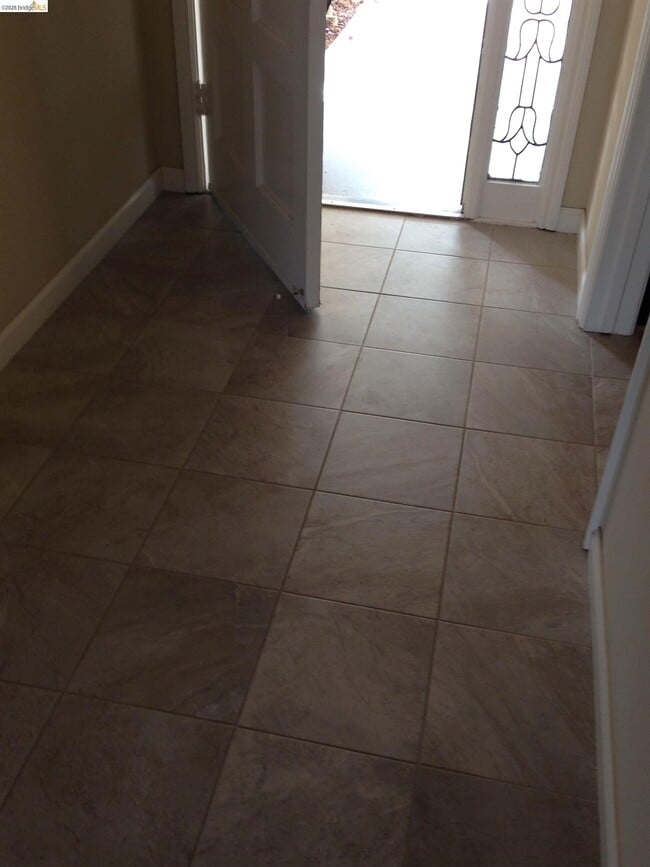 Photo - 5451 Tyler Pl