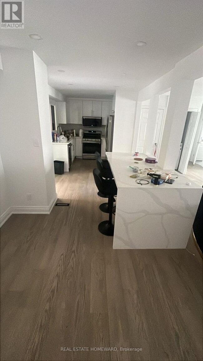 Photo - 932 Elgin St