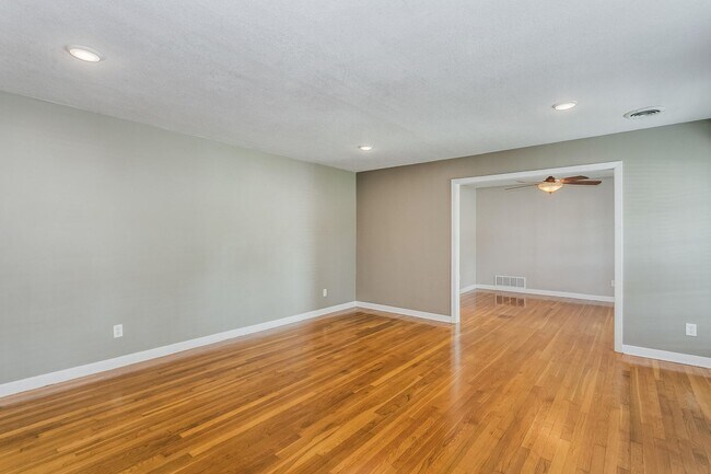 Photo - Gorgeous Home