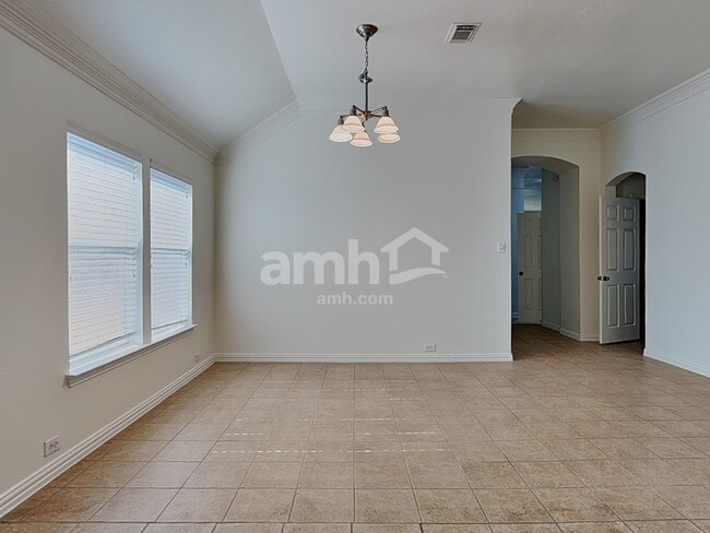 Photo - 20015 Leithcrest Way