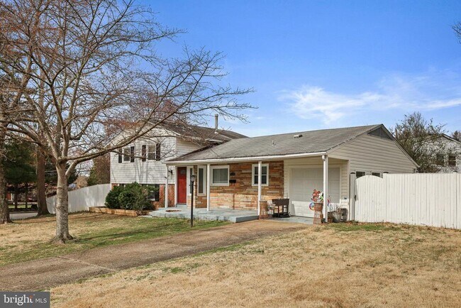 Photo - 6634 Telegraph Rd