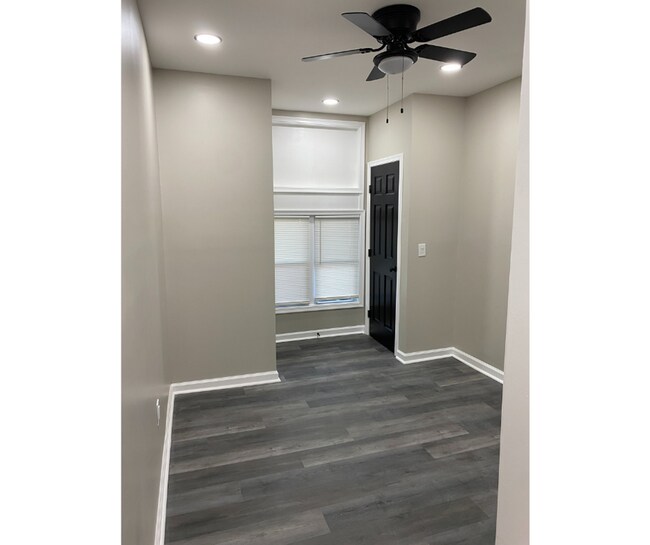 2123 Sinclair Ln Unit 2C W/Bath - AVAILABLE $850 2C