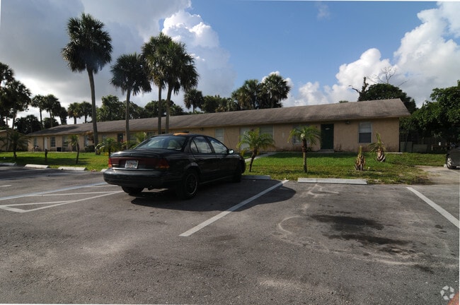 Belmont on Haverhill - Belmont on Haverhill