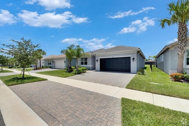 Building Photo - 4915 Sienna Isles Ave Rental