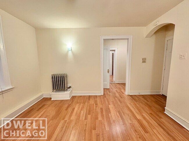 Photo - 6900 N Lakewood Ave Unidad 1B