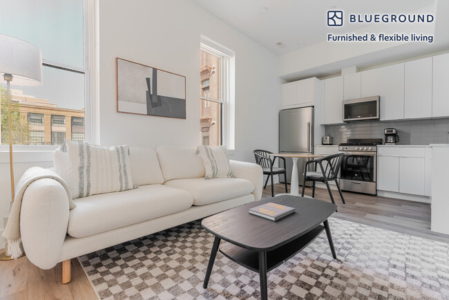 Building Photo - 1321 Rhode Island Ave NW Rental