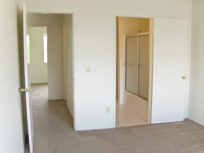 Bedroom 2 with En Suite Bathroom