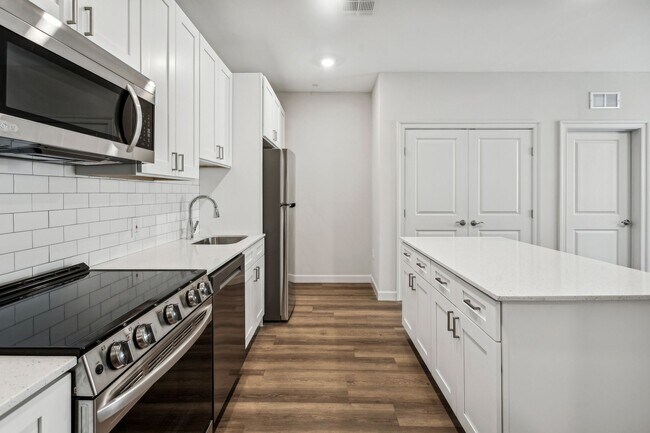 Photo - Dream Boyd Theatre