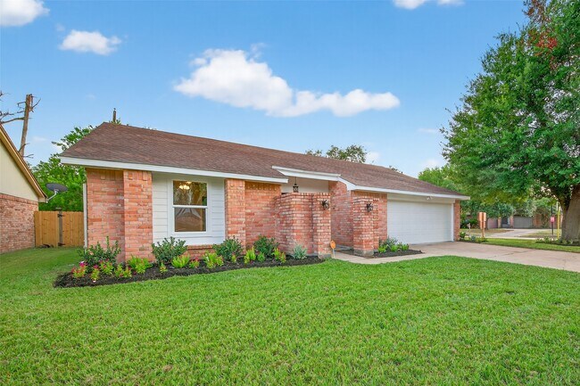 Photo - 19543 Quiet Brook Dr