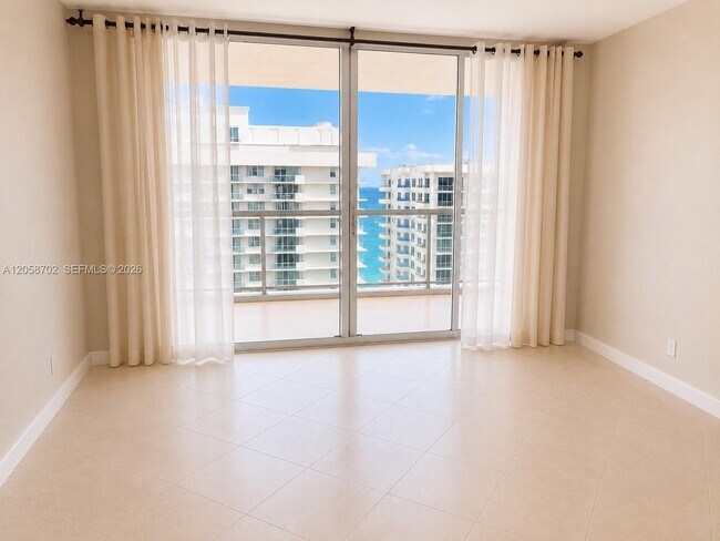 Photo - 5600 Collins Ave Unit 17U