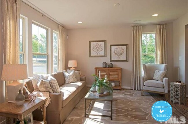 Photo - 1106 Urbane Ct