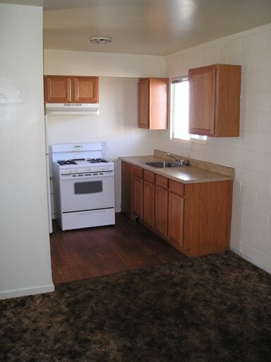 Photo - 1560 Mill St