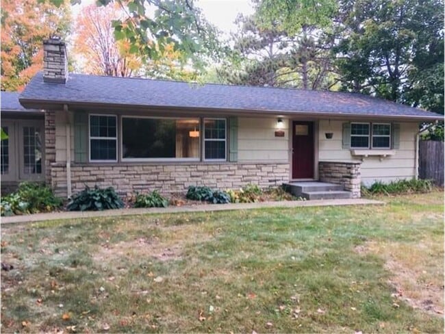 Building Photo - 4720 Baker Rd Rental