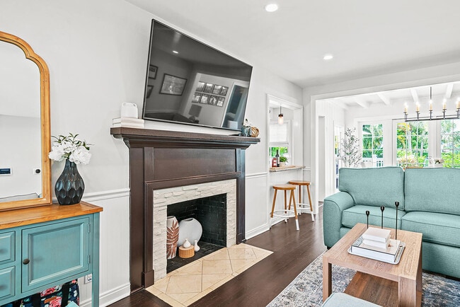 Photo - 4206 Washington Rd