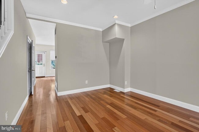 2813 Ogden St